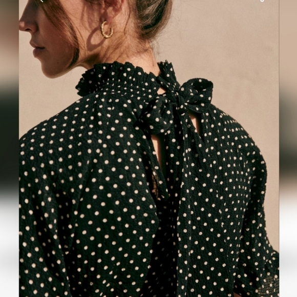 Sezane Black and White Puff Sleeve Blouse - Picture 2 of 7